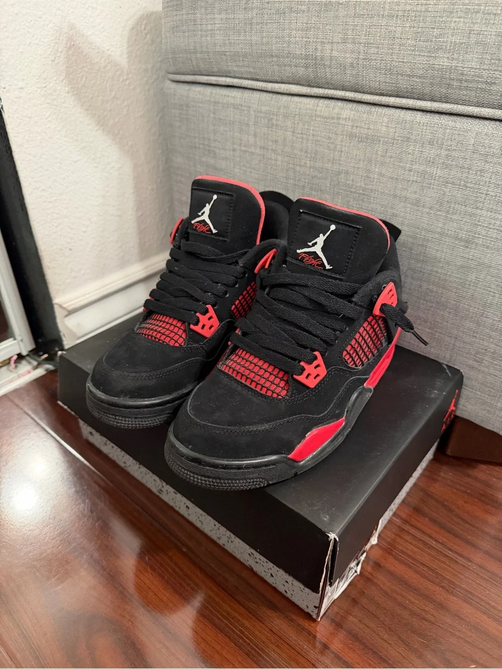 Jordan 4 Retro Red Thunder